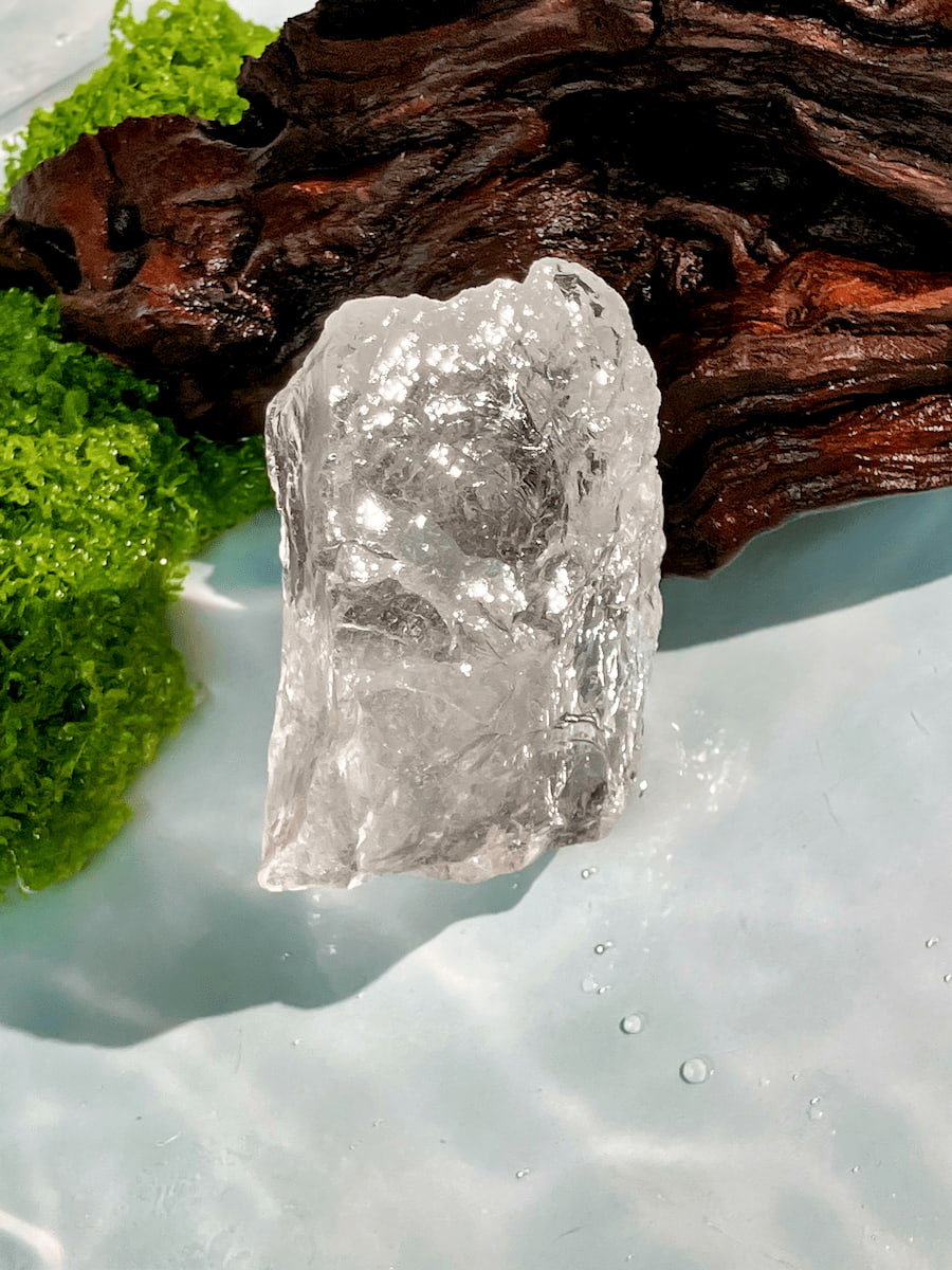 What Is a Crystal Grid?An Intimate Beginner’s Guide to Healing Crystals, Sacred Energy, and Spiritual Gifts