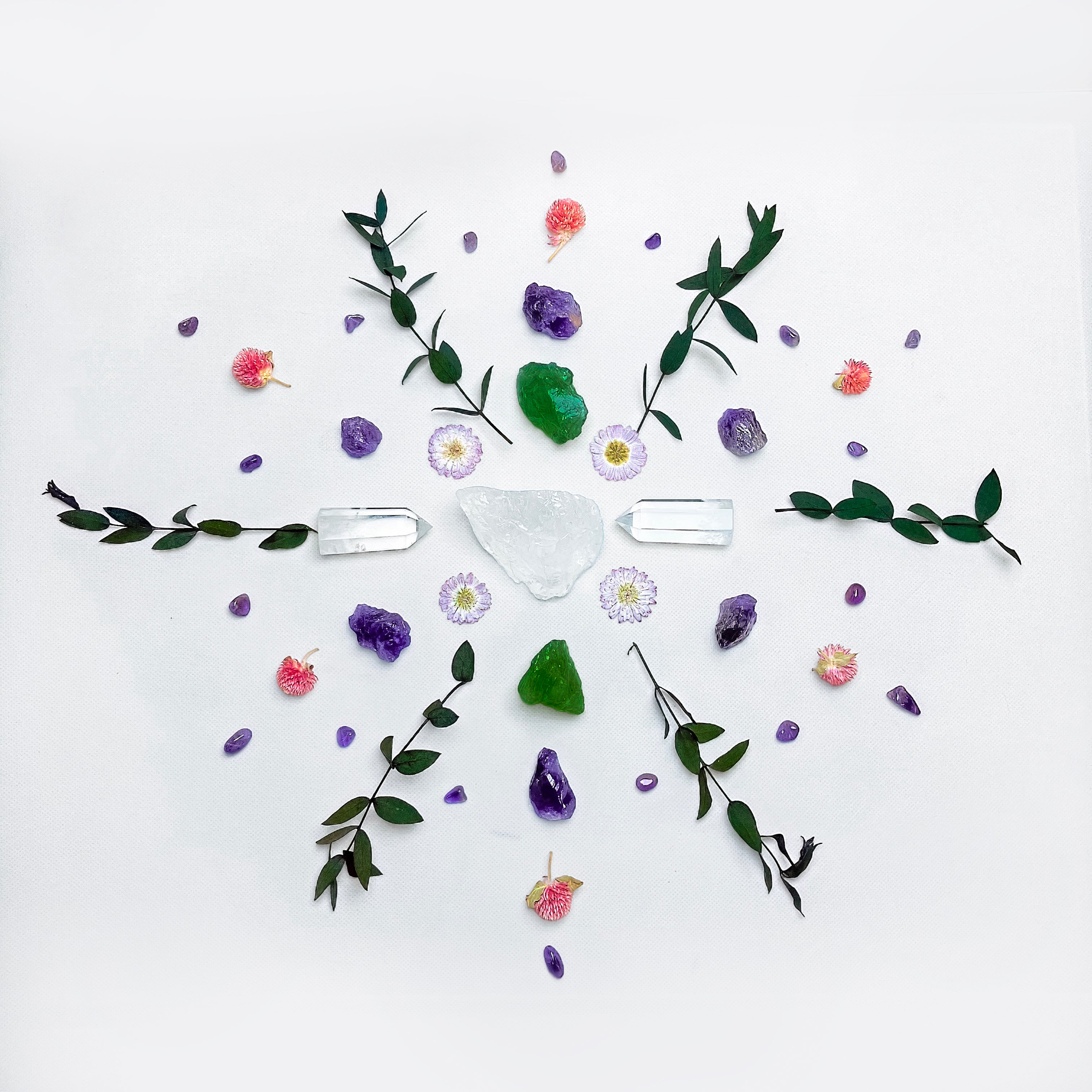 healing crystal grid for spatial energy clearing and emotional tuning
